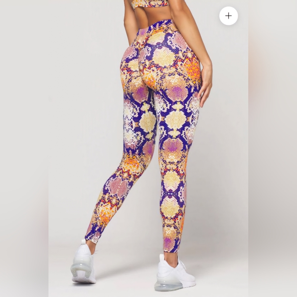Lici Fit Chakra Leggings
